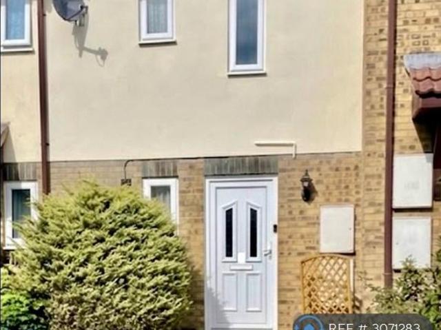 Boundary Close, Swindon, SN2 1 bed terraced house to rent £950 pcm £219 pw