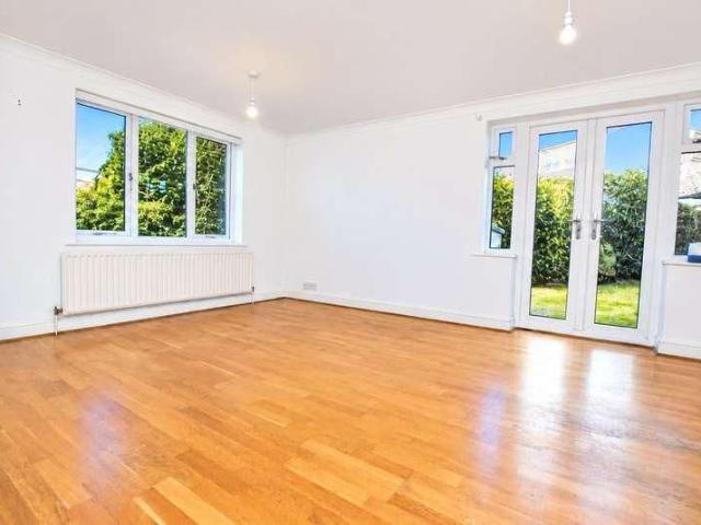 Boundary House, Kings Road, Shalford, Guildford, Surrey, GU4