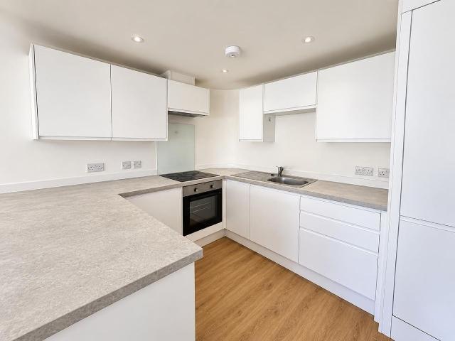 Boundary Road, Hove BN3, 1 bed flat to rent, £1,150 pcm | PrimeLocation