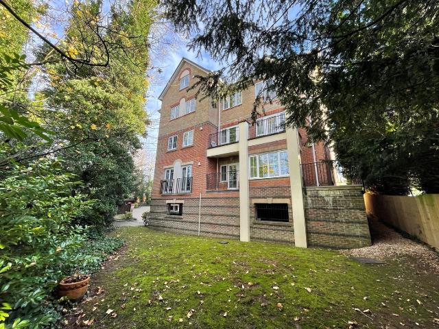 Bounty Road, Basingstoke RG21, 2 bed flat to rent, £1,450 pcm | PrimeLocation