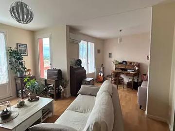 Bourg de Péage 26300 Achat / Vente appartement 5 pièces t5 au dernier étage terrasse