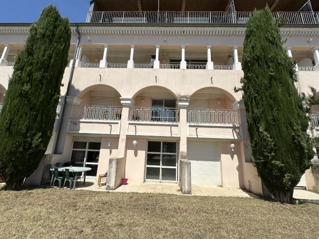 BOURG DE PÉAGE – Appartement Duplex T3 de 77 m² avec garage et piscine Bourg de Péage 26300