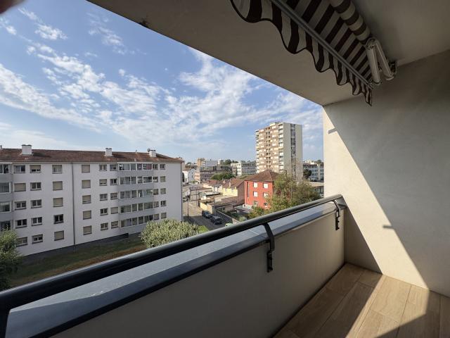 BOURG EN BRESSE 83.3m2