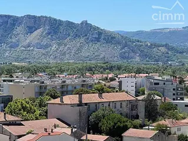 Bourg lès Valence 26500 Achat / Vente appartement 5 pièces t5