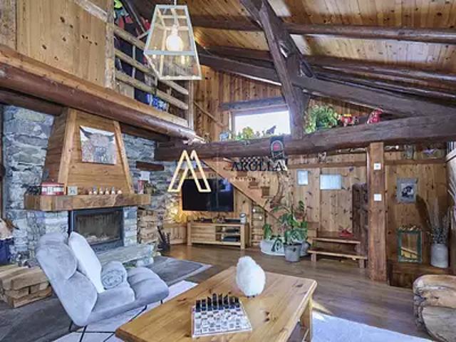 Bourg Saint Maurice 73700 Achat / Vente maison 7 pièces t7 terrasse parking