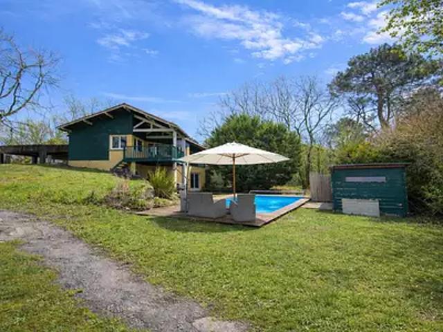 Bourgnac 24400 Achat / Vente maison 7 pièces t7 piscine terrasse