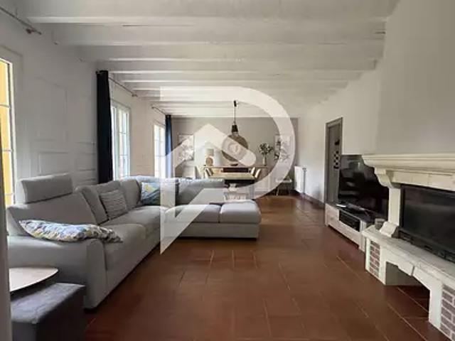 Bourgnac 24400 Achat / Vente maison 5 pièces t5 au dernier étage