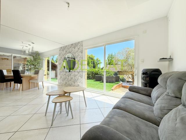BOURGOIN JALLIEU / MAISON INDIVIDUELLE / 4 CHAMBRES / GARAGE / TERRAIN DE 552m2.