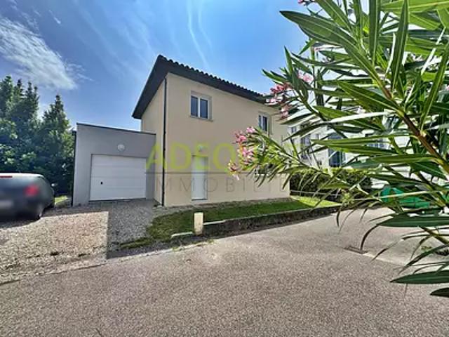 Bourgoin Jallieu 38300 Achat / Vente maison 4 pièces t4