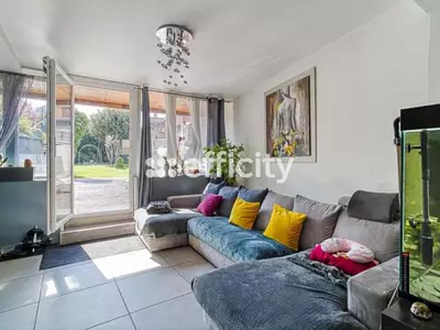 Bourgoin Jallieu 38300 Achat / Vente maison 5 pièces t5 jardin terrasse