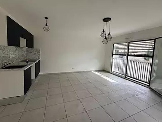 Bourgoin Jallieu 38300 Location appartement 3 pièces t3