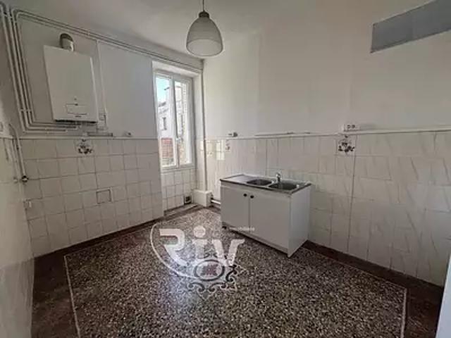 Bourgoin Jallieu 38300 Location appartement 4 pièces t4