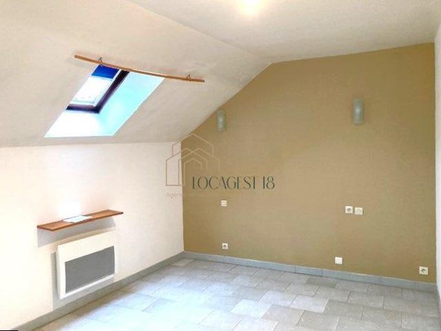 BOURGES M. HAEGLEN MAISON T4 143m² DPE C