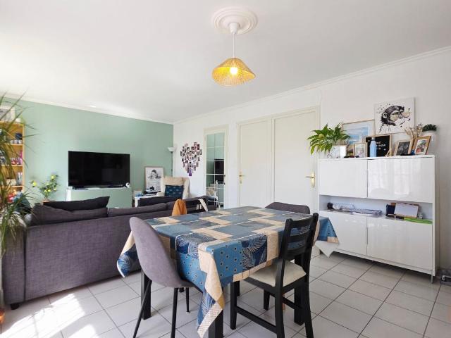 BOURGES APPARTEMENT 68M² 3 PIECES BALCON GARAGE JARDIN
