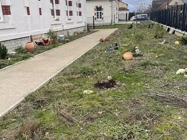 Bourges 18000 Achat / Vente appartement 3 pièces t3 au dernier étage parking
