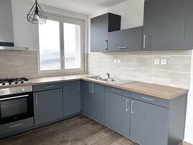 Bourges 18000 Achat / Vente appartement 5 pièces t5 parking