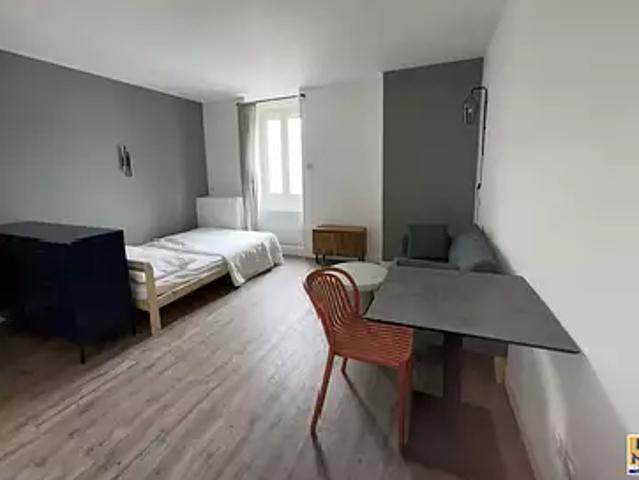 Bourges 18000 Location appartement 1 pièce t1 parking