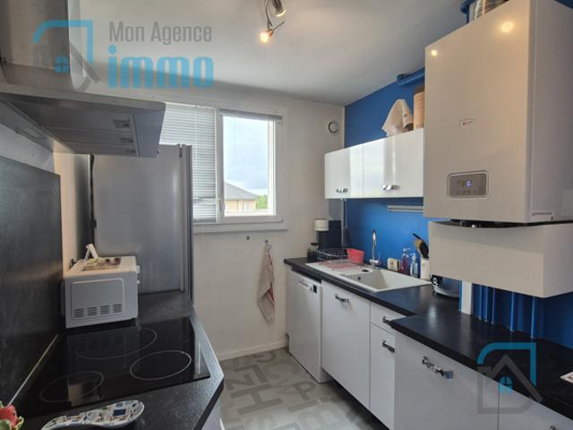Bourges 18, quartier Vauvert Appartement de type 3 avec