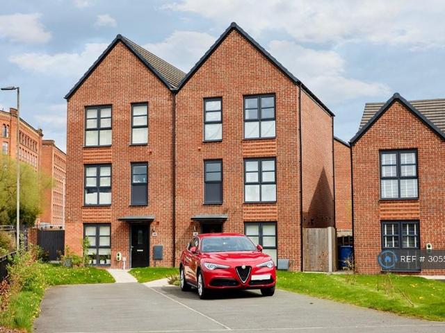 Bourdon Street, Manchester, M40 4 bed semi detached house to rent £2,495 pcm £576 pw