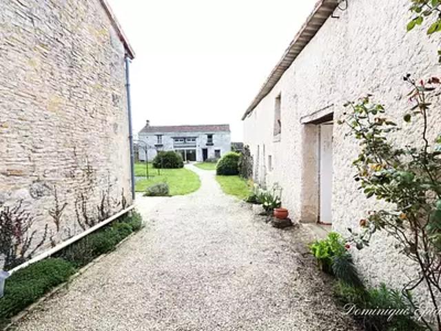 Bournand 86120 Achat / Vente maison 13 pièces t13
