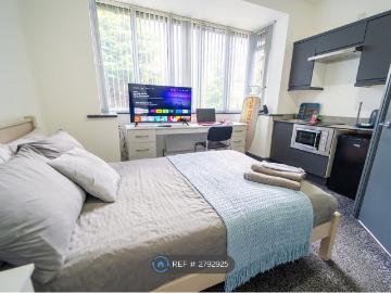 Bournbrook Road, Birmingham B29, Studio to rent, £1,100 pcm | PrimeLocation