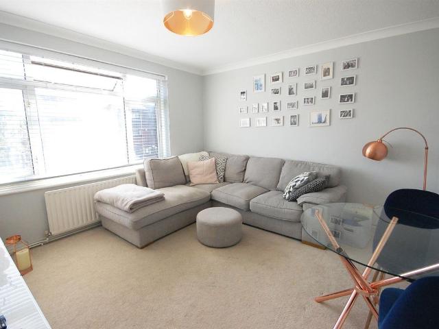 Bourne Court, Station Approach, Ruislip HA4, 1 bed maisonette to rent, £1,450 pcm | PrimeLocation