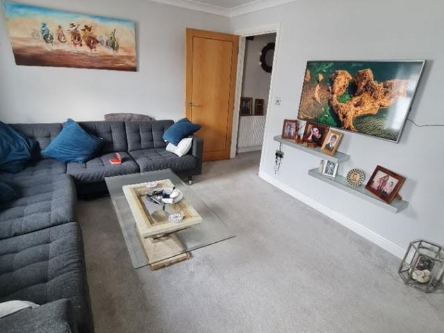 Bournemouth BH6, 2 bed flat to rent, £1,400 pcm | PrimeLocation