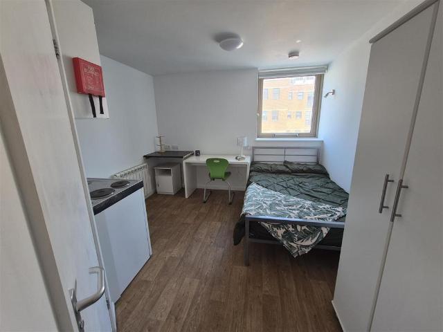 BOURNEMOUTH STUDIO FLATS* STUDIOS. Studio to rent £695 pcm £160 pw