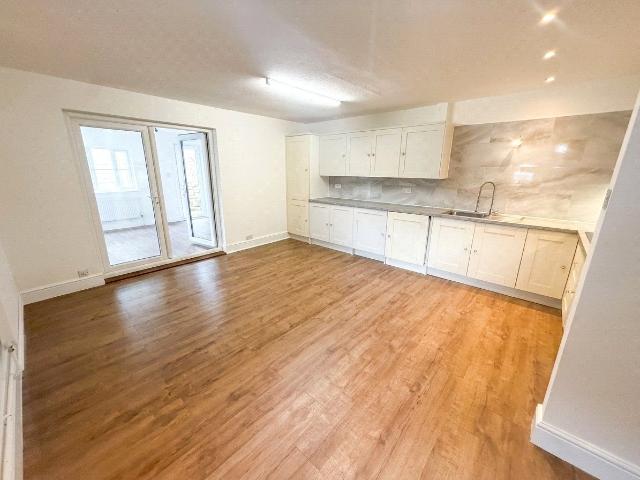 Bourton Close, Hayes UB3, 2 bed semi detached house to rent, £1,950 pcm | PrimeLocation