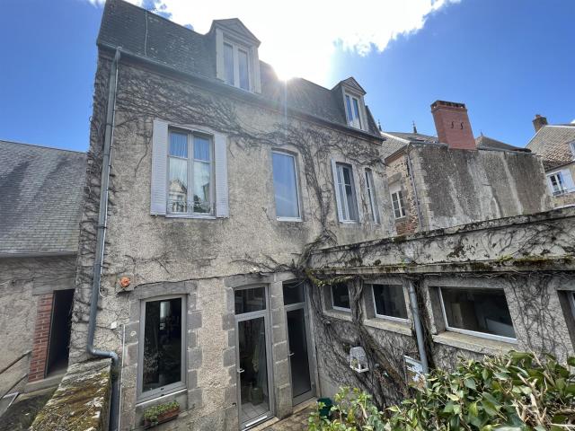 Boussac 200m² Boussac