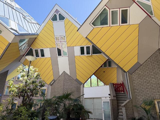 Bovenwoning dubbel bovenhuis te huur in Rotterdam