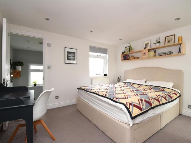 Bovill Road 3 bed terraced house to rent £2,850 pcm £658 pw