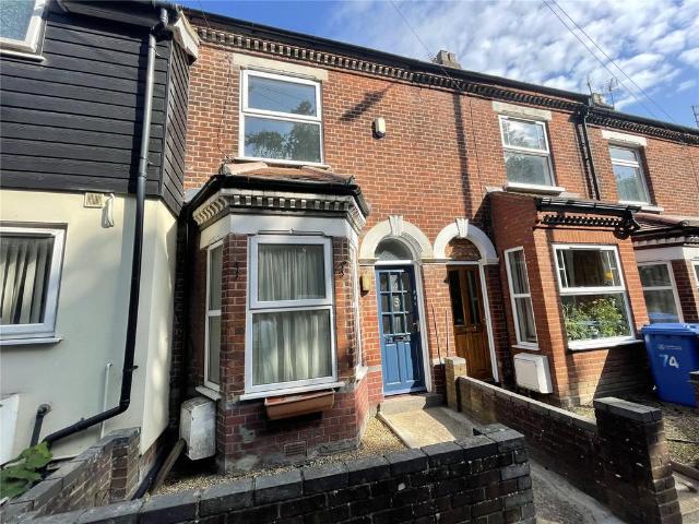 Bowthorpe Road, Norfolk NR2 2 bed terraced house to rent £950 pcm £219 pw