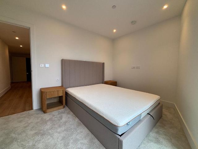 Bow Common Lane, London E3, 1 bed flat to rent, £2,400 pcm | PrimeLocation