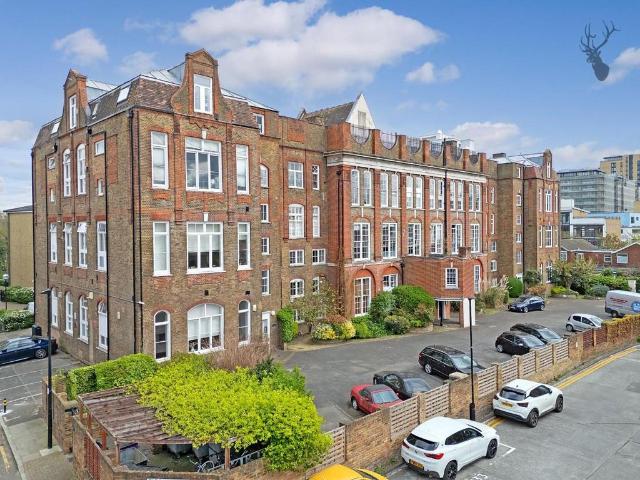 Bow Brook House, Bethnal Green E2 2 bed apartment to rent £2,500 pcm £577 pw