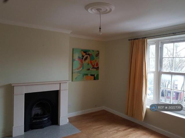 Bow Road, London, E3 1 bed flat to rent £1,600 pcm £369 pw
