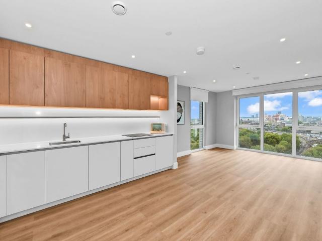 Bow View Apartments, Bow E3, 2 bed flat to rent, £3,200 pcm | PrimeLocation