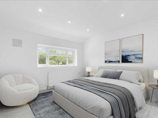 Bowen Drive, Dulwich 3 bed end of terrace house to rent £2,750 pcm £635 pw