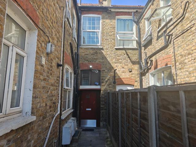 Bowes Road, London, London N13, 2 bed terraced house to rent, £1,850 pcm | PrimeLocation