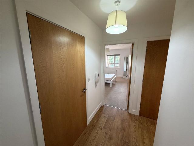 Bowes Road, London N11, 1 bed property to rent, £1,750 pcm | PrimeLocation