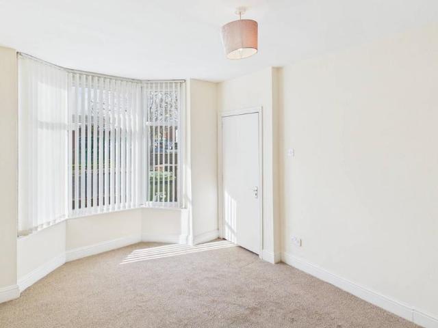 Bowesfield Lane, Stockton On Tees TS18 1 bed flat to rent £525 pcm £121 pw