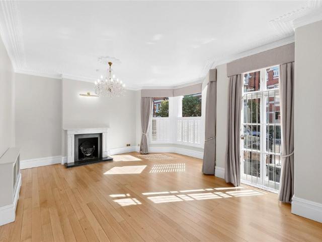 Bowerdean Street, London, SW6 5 bed end of terrace house to rent £10,000 pcm £2,308 pw