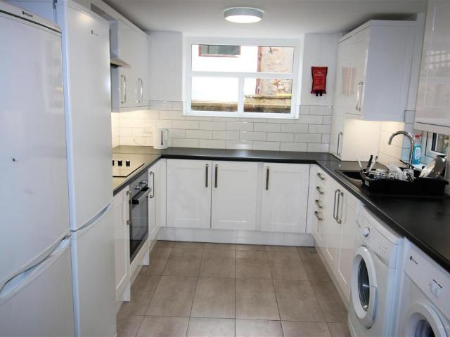Bowerham Road, Lancaster LA1 6 bed private hall to rent £559 pcm £129 pw