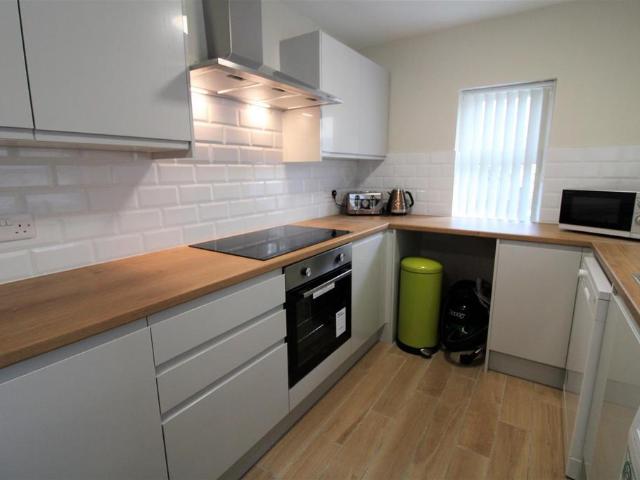 Bowerham Road, Lancaster LA1 6 bed private hall to rent £693 pcm £160 pw