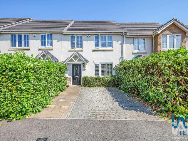 Bowers Close, Basildon SS13, 3 bed terraced house to rent, £1,900 pcm | PrimeLocation