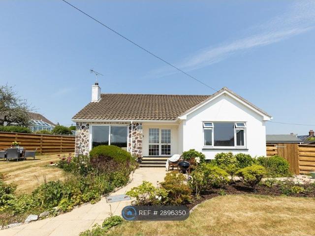 Bowling Green, Falmouth TR11, 2 bed detached house to rent, £1,700 pcm | PrimeLocation