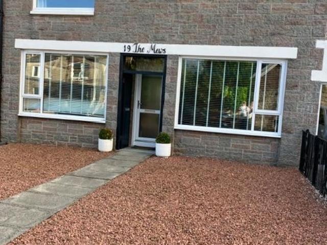 Bowling Green Road, Strathaven ML10, 2 bed flat to rent, £940 pcm | PrimeLocation