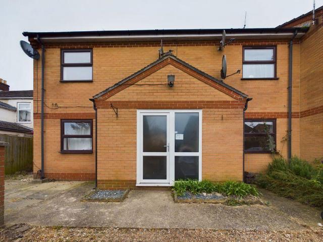 Bowman Close, Linconshire 1 bed apartment to rent £600 pcm £138 pw
