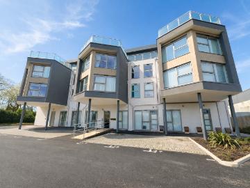 Bowmont Place, Christchurch BH23, 2 bed flat to rent, £1,300 pcm | PrimeLocation