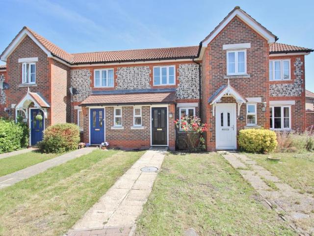 Bowmont Water, Didcot OX11 2 bed terraced house to rent £1,400 pcm £323 pw
